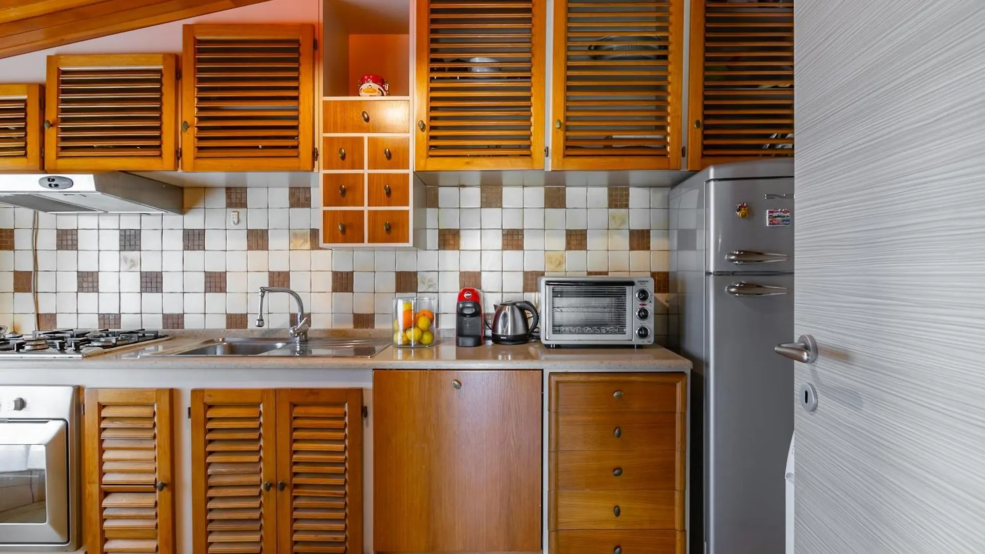 Sea View Charm - Mondello Apartment With Terrace Palermo